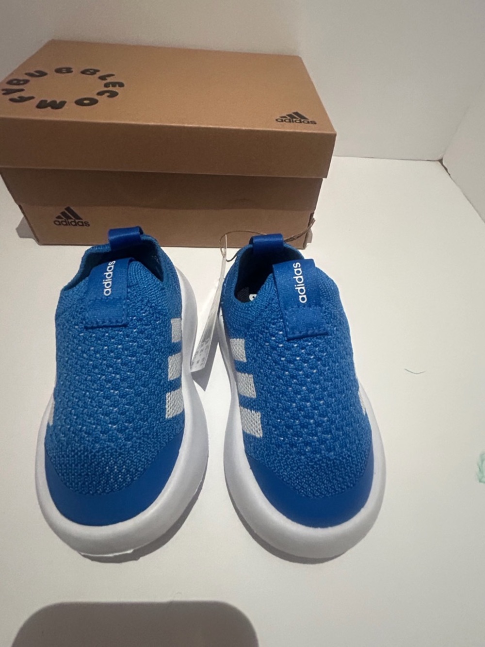Adidas Bubblecomfy Kids Size 7K Preschool / Toddler Style Slip-On Sneakers NWT